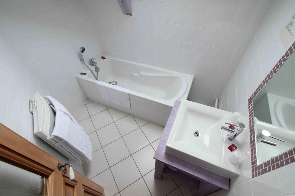 Hotel Gerard D'Alsace Жерарме Экстерьер фото